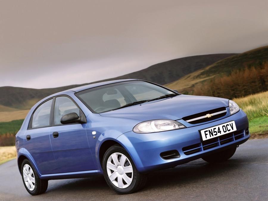  Chevrolet Lacetti Hatchback 2004 года  (UK) (фото 8 из 10)
